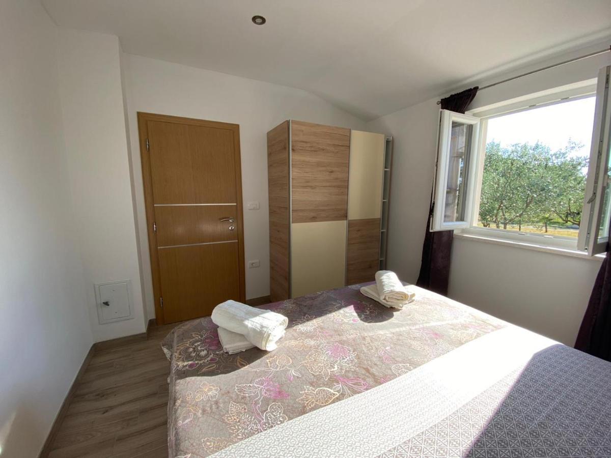 Guest House Ada Galižana Kültér fotó