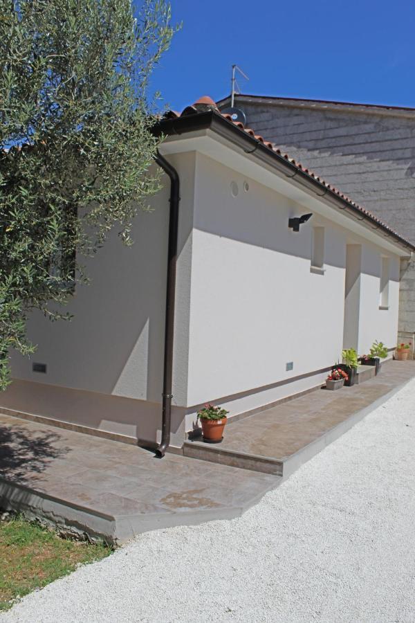 Guest House Ada Galižana Kültér fotó