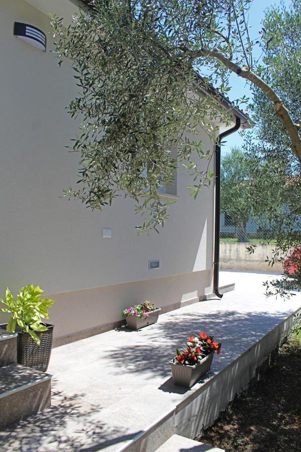 Guest House Ada Galižana Kültér fotó
